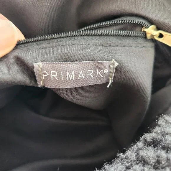 NWT Primark Black Faux Shearling Shoulder Hand Bag Soft Cozy TIk Tok Winter Cute - Picture 6 of 10
